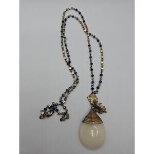 SMALL square and round beads in silver and dark blue, Milky White Stone 30"